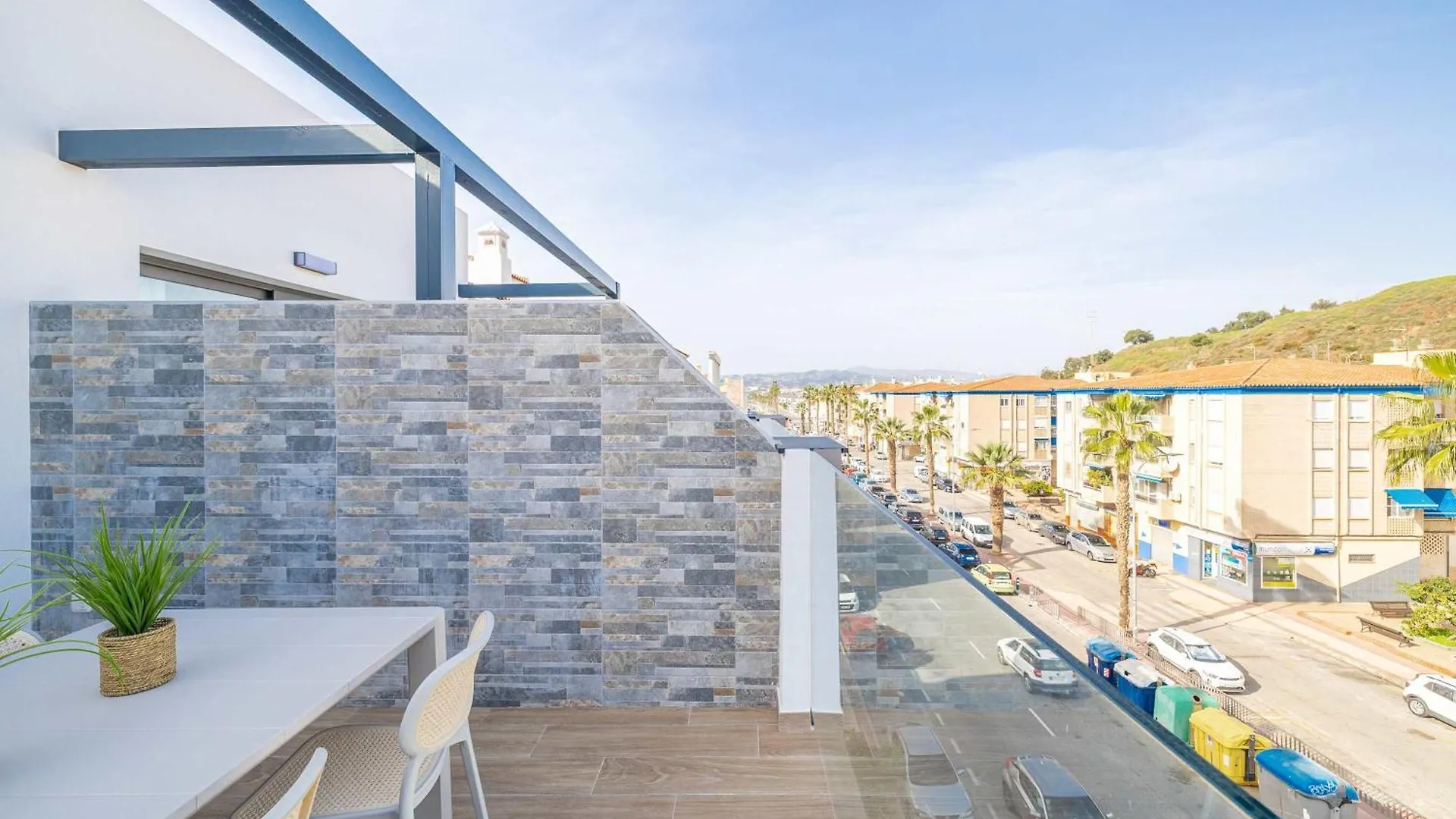 Apartment Fabulous Beachside Penthouse Caleta De Velez